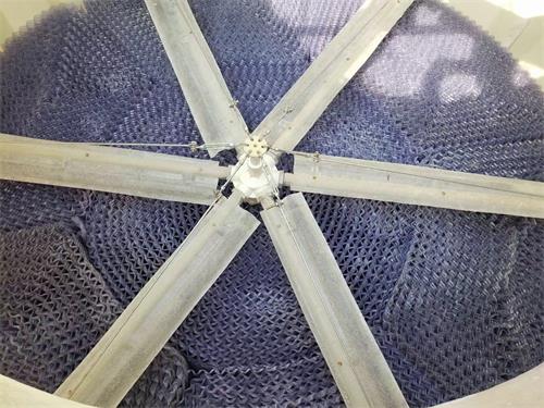 閉式冷卻塔里面的平衡管、風機與側風機的作用是什么