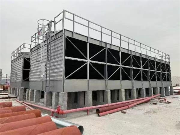 冷卻塔的種類(lèi)與工作原理,冷卻塔類(lèi)型及各自?xún)?yōu)缺點(diǎn)